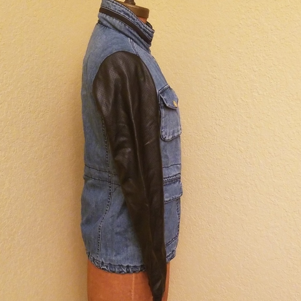 SOLD....NWT VINCE CAMUTO DENIM BLACK JACKET SIZE S - Picture 2 of 8